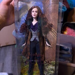 Barbie Twilight Eclipse Doll with Brown Coat and Black Pants
